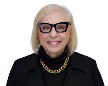 Portrait of Joyce Richards, Real Estate Consultant